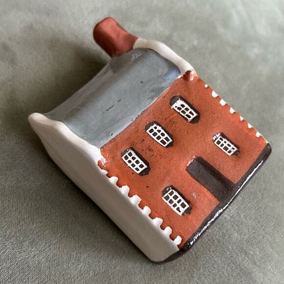 Mudlen End Studio #14 The Doctors House Cottage - Picture 9 of 9